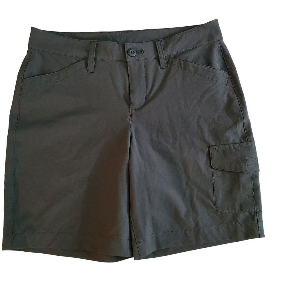 Eddie Bauer Women Charcoal Grey Flat Front Cargo Short Size 2 Mid Rise Stretch